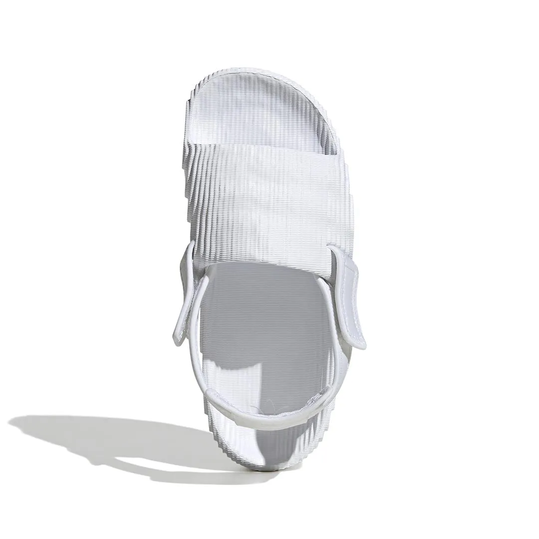 adidas - Claquettes Adilette 22 XLG pour Femme (IG5749)