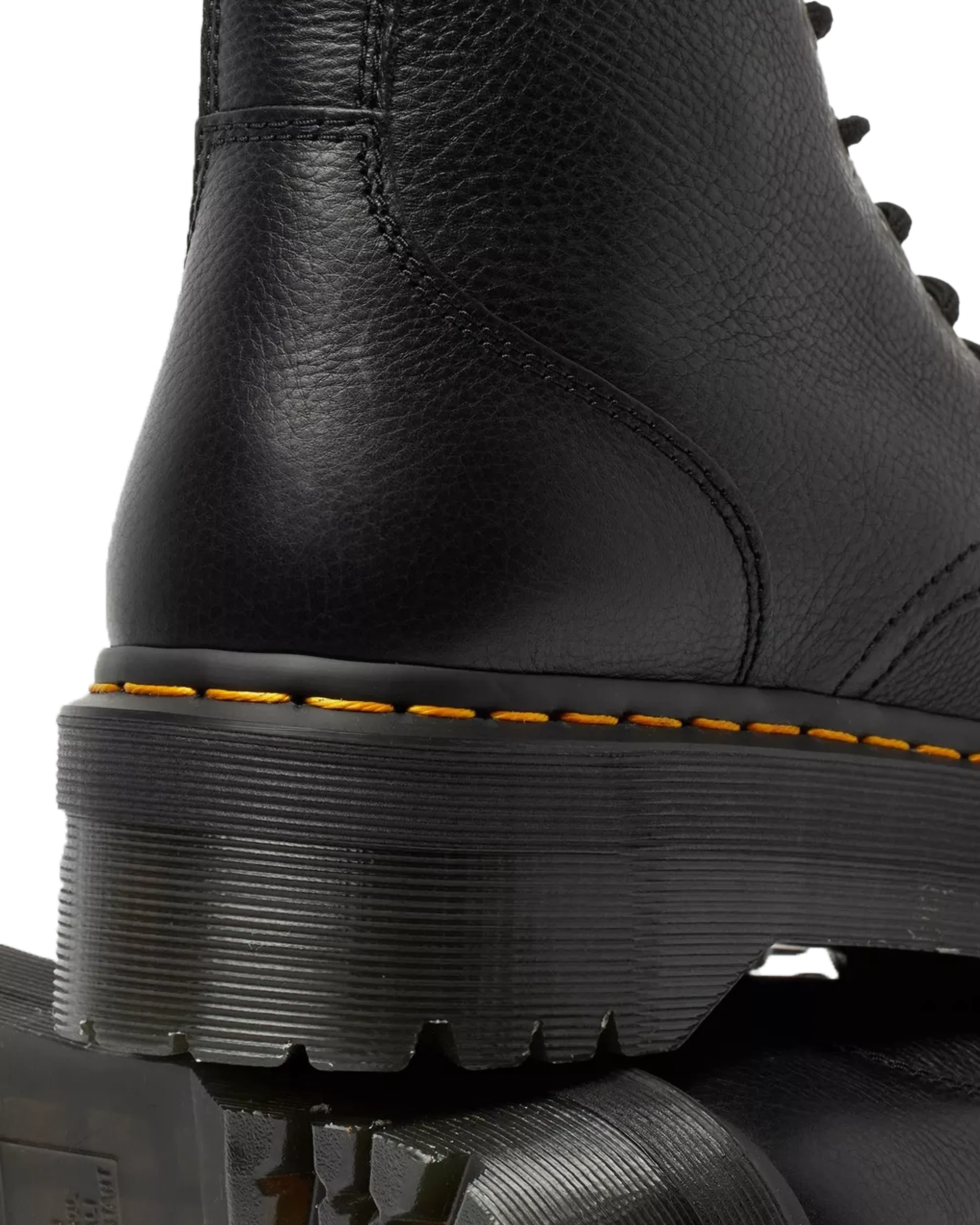 Dr Martens Chaussures Jadon III Bottes à Plateforme en Cuir Pisa Noir