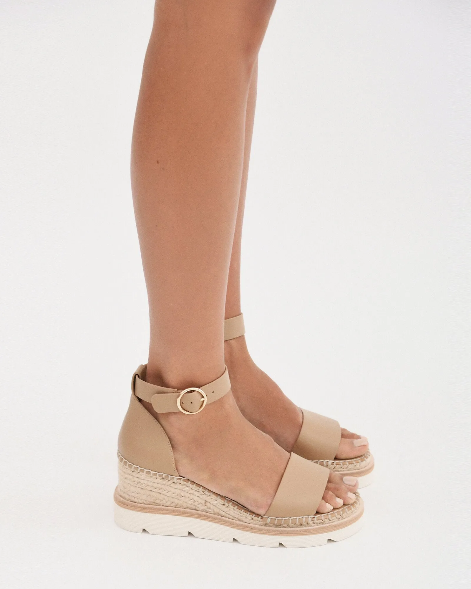 KELLY WEDGES À TALON MID EN CUIR TAN