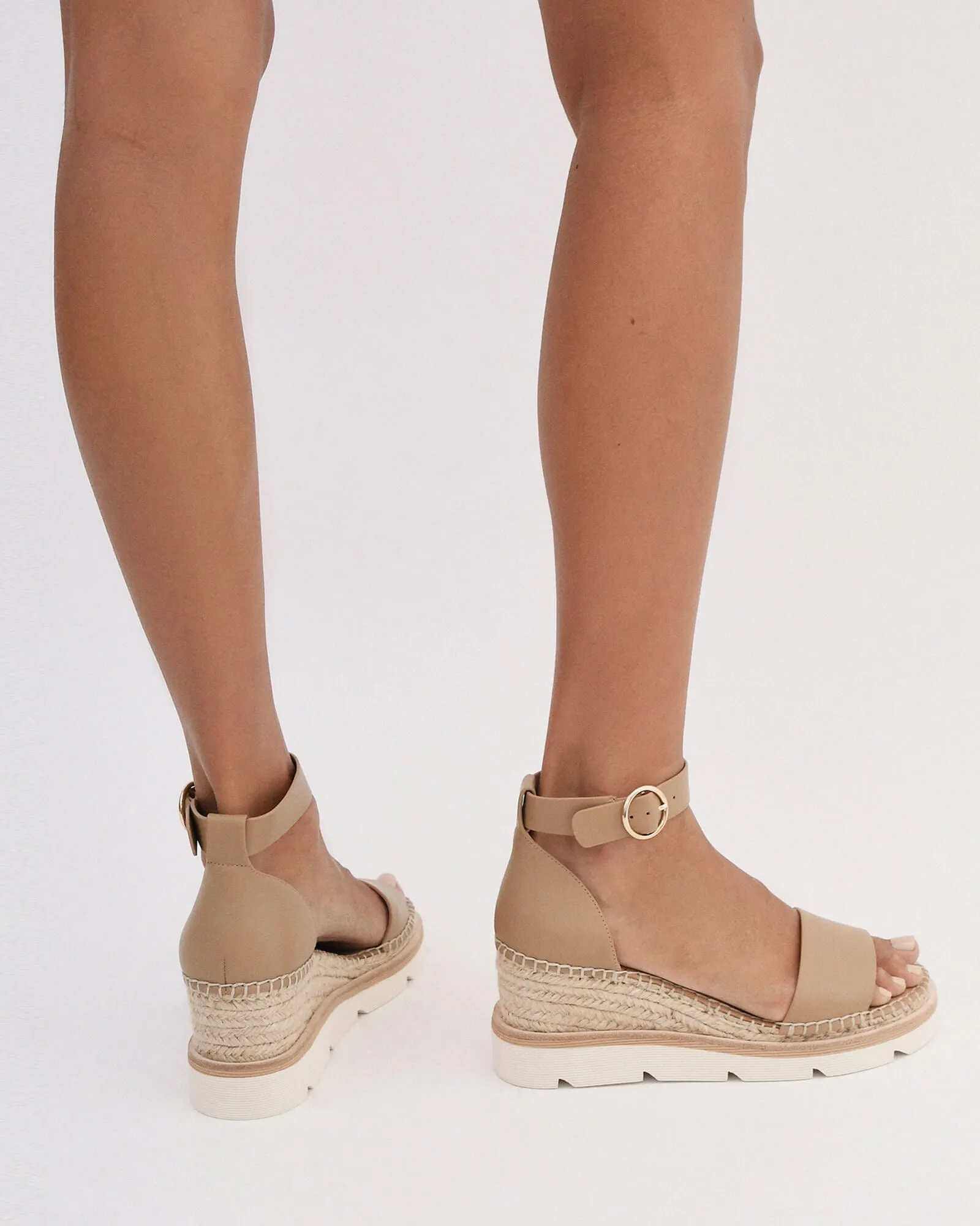 KELLY WEDGES À TALON MID EN CUIR TAN