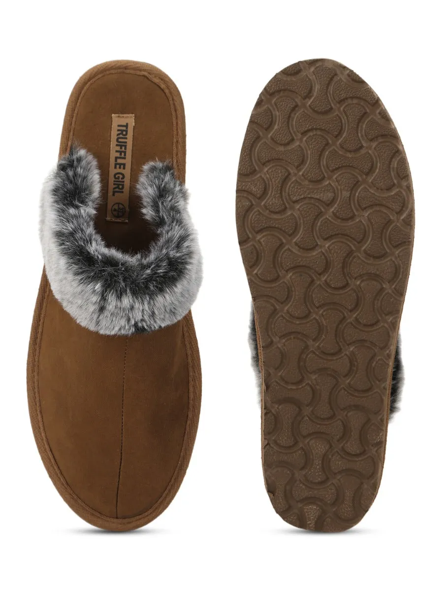 Chaussons Micro Duveteux Tan avec Fausse Fourrure