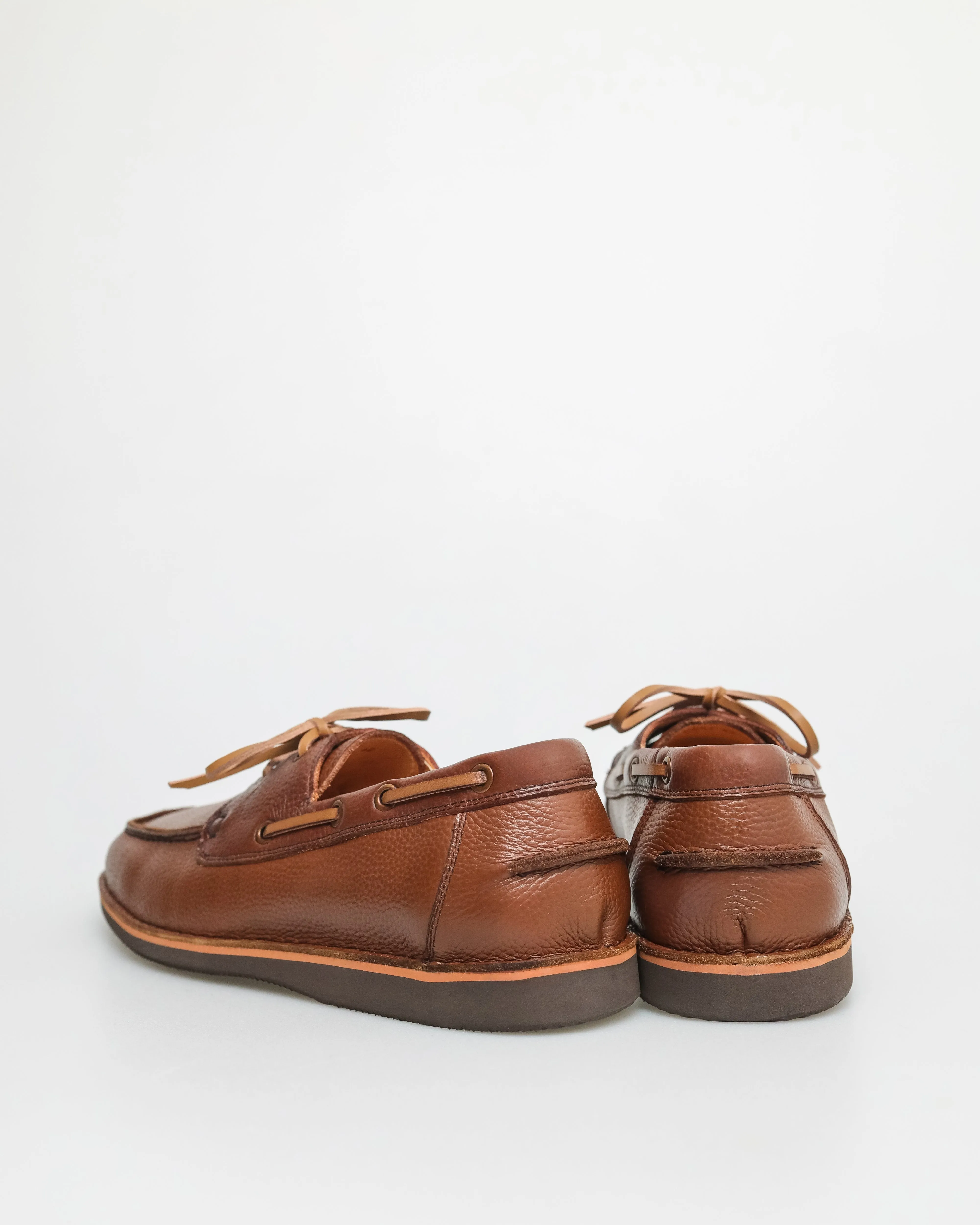 Chaussures bateau en cuir pour hommes Tomaz C551