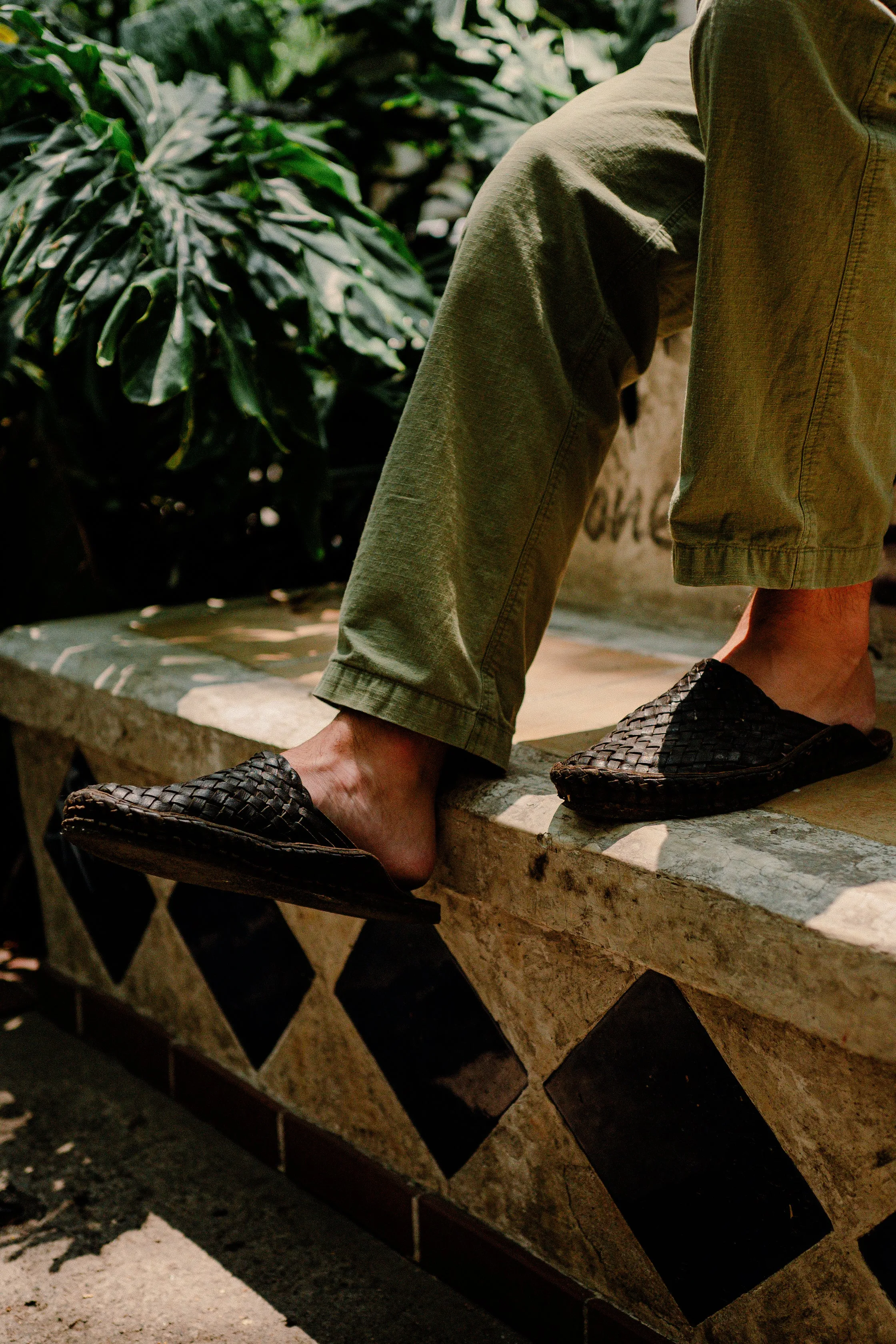 Chausson Woven City en Charbon