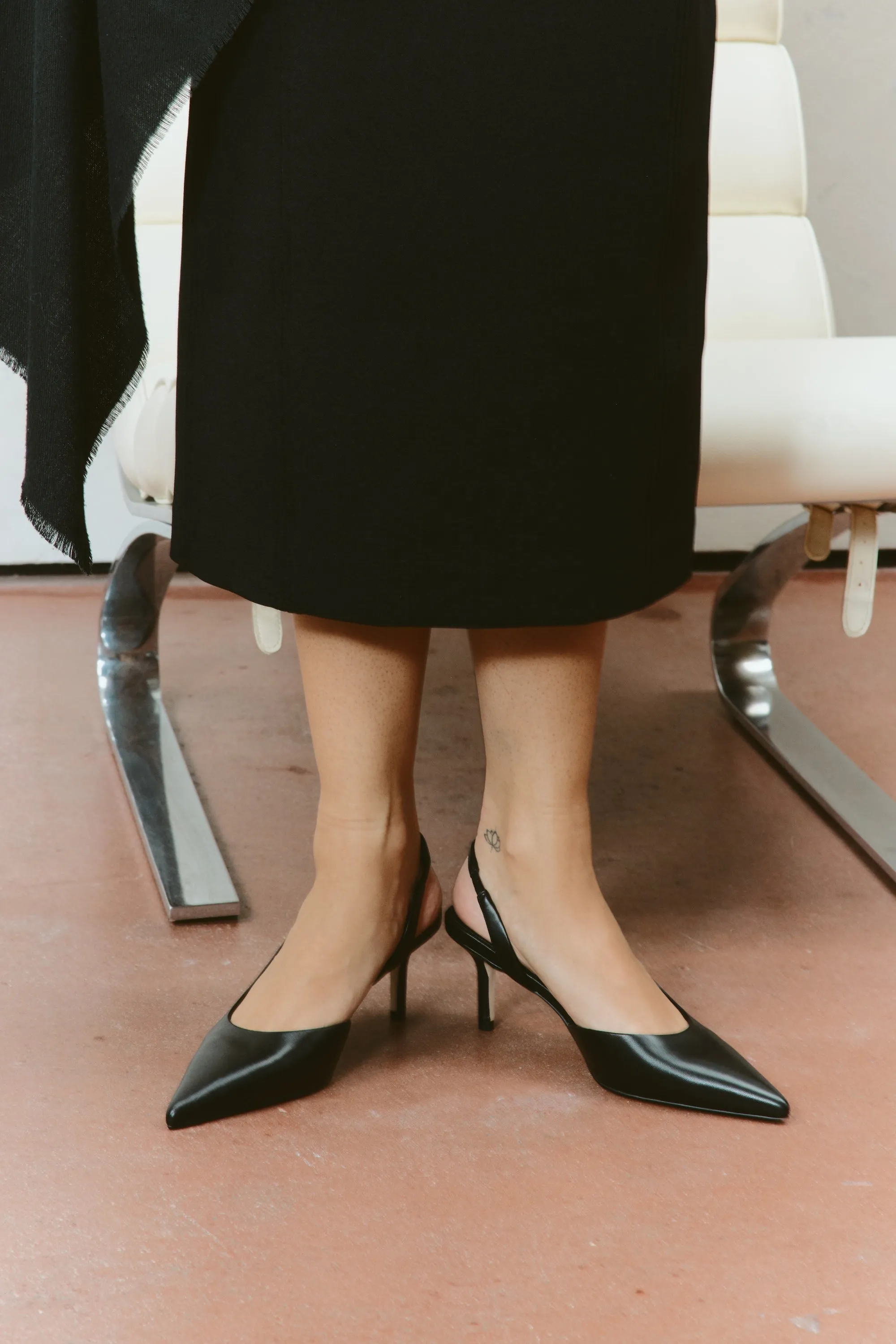 Yoselyn Dorsay Escarpins à Brides - Cuir Noir